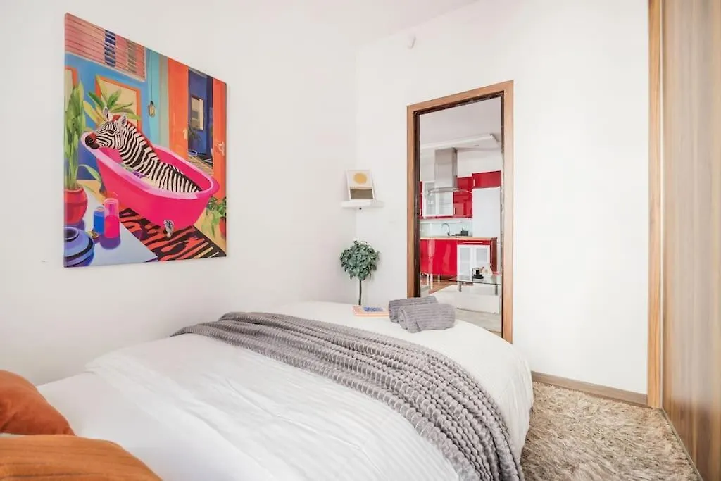 Relaxing Spacious Balcony Super Central Near Opera Budapest