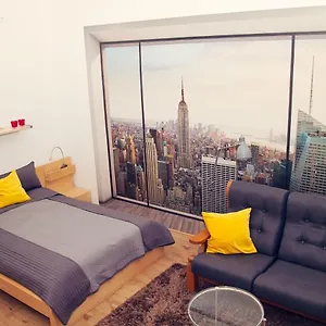  Apartman Trendy & Cozy At Heroes' Square
