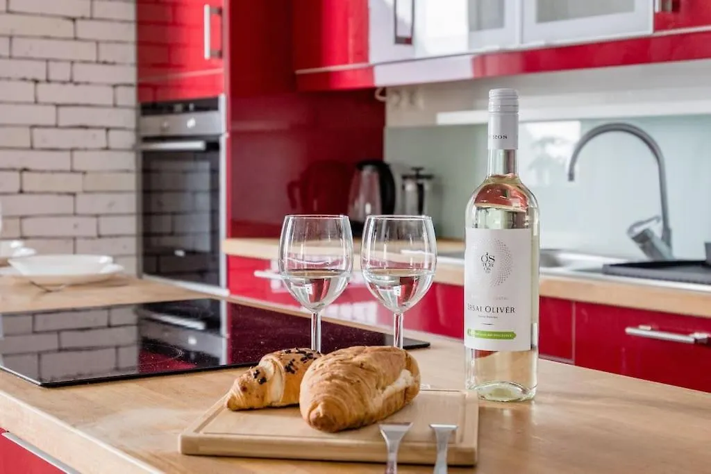 Apartment Relaxing Spacious Balcony Super Central Near Opera Budapest