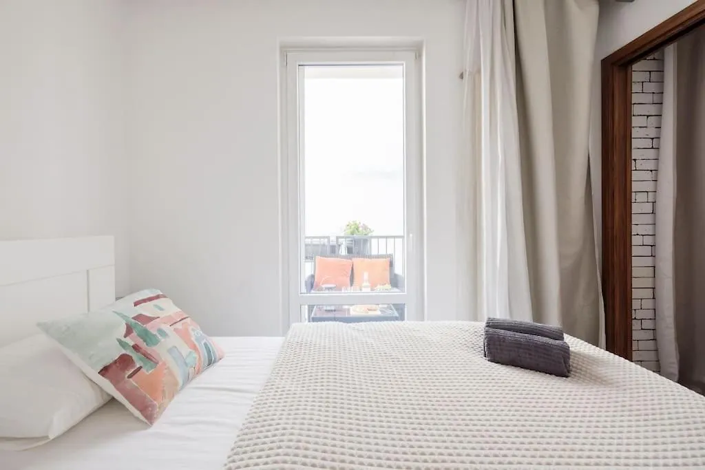 Apartment Relaxing Spacious Balcony Super Central Near Opera Budapest